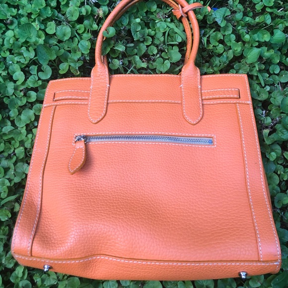 Dooney&Bourke Handbag! - Picture 2 of 7